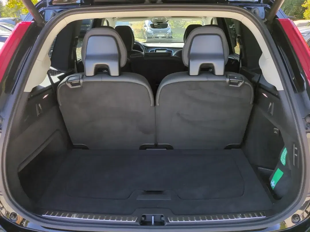 Volvo XC90 B5 AWD Plus Bright - Thumbnail 14