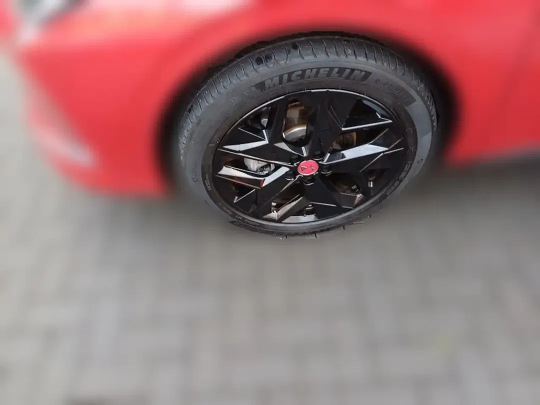 DS Automobiles DS 4 - Thumbnail 9