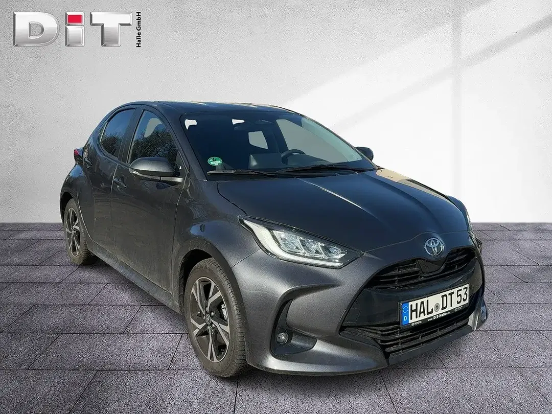 Toyota Yaris 1.5 Teamplayer - Thumbnail 6