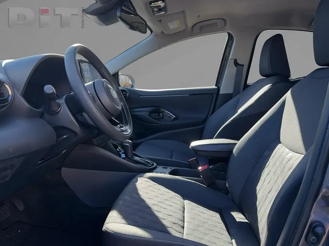 Toyota Yaris 1.5 Teamplayer - Thumbnail 8