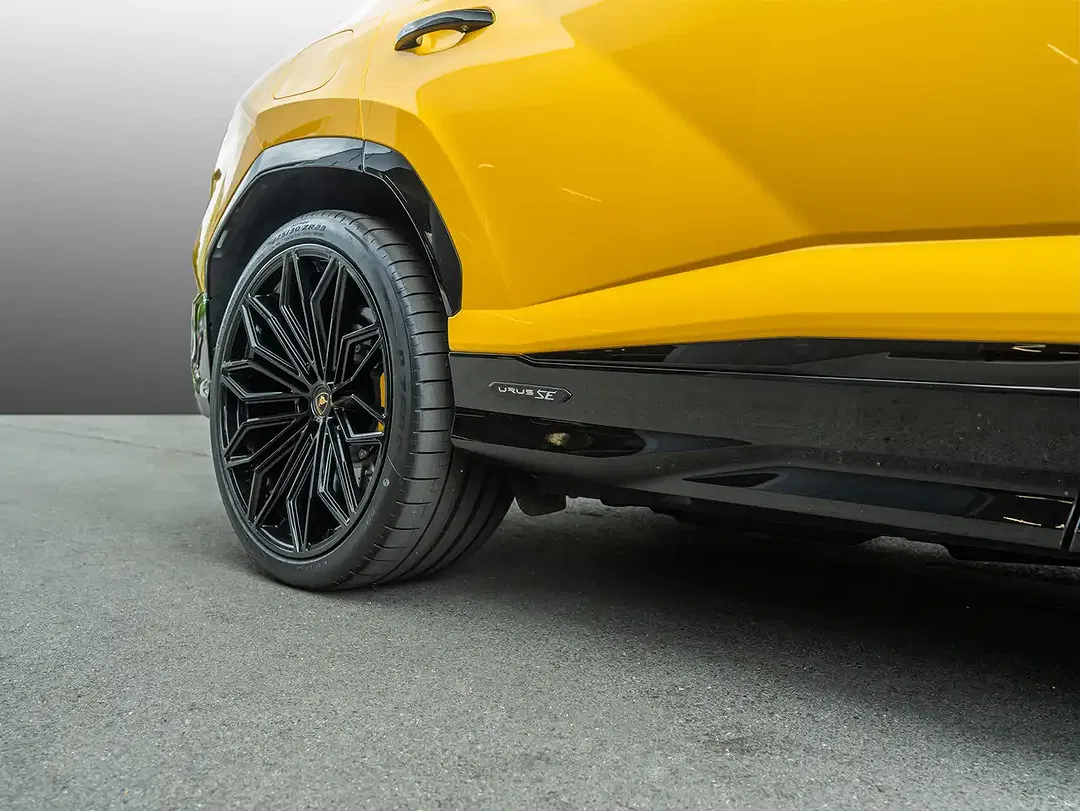 Lamborghini Urus SE - Thumbnail 10