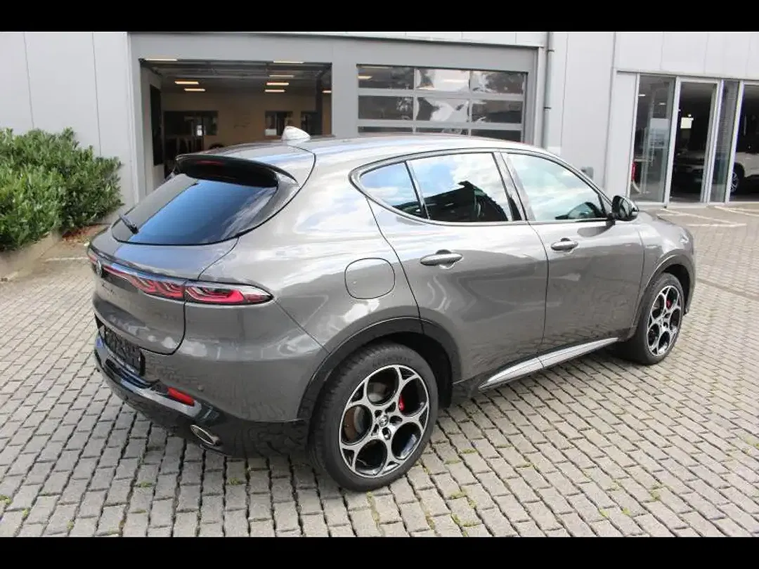 Alfa Romeo Tonale Veloce - foto 2