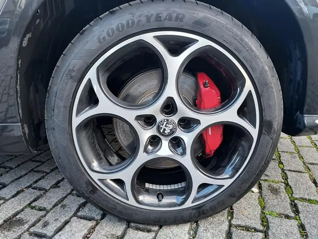 Alfa Romeo Tonale Veloce - Thumbnail 6