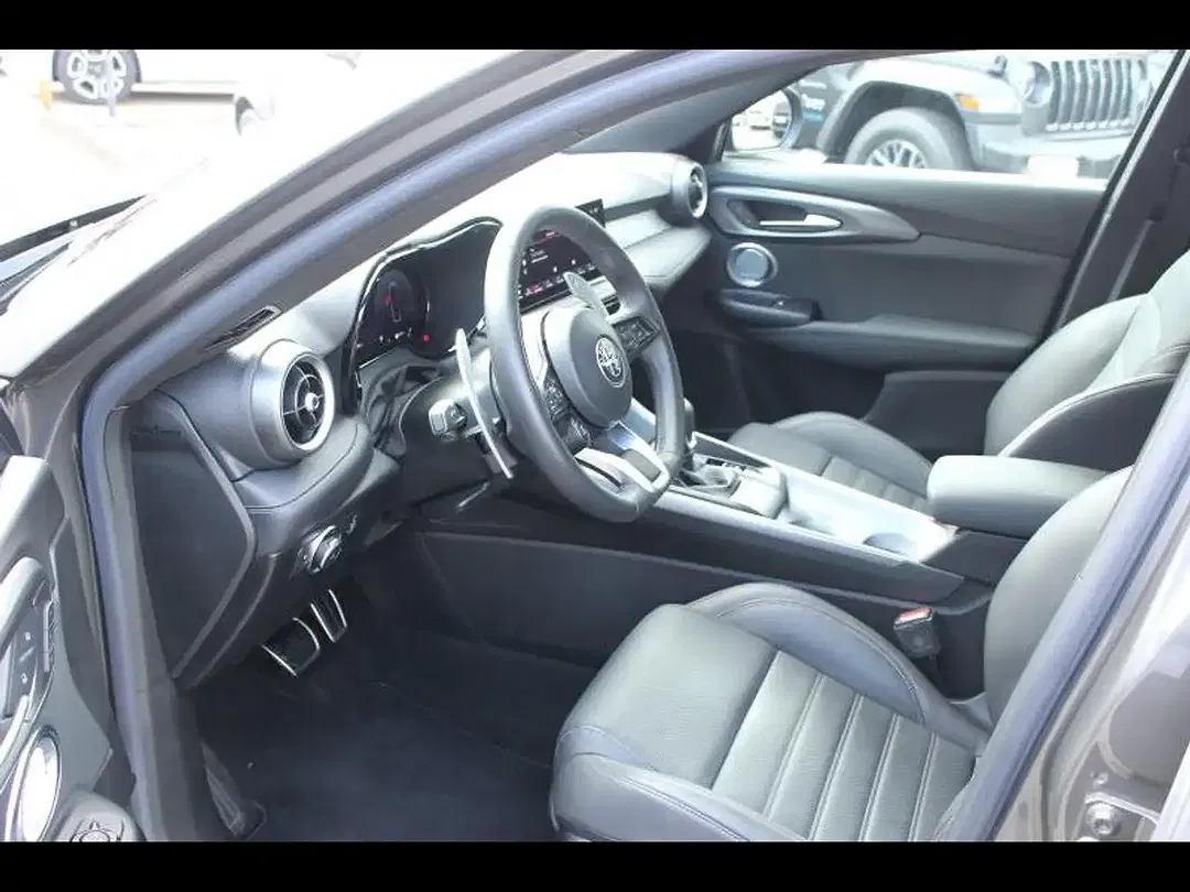 Alfa Romeo Tonale Veloce - Thumbnail 7