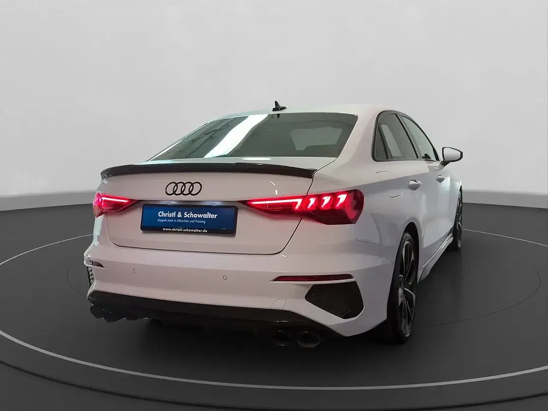 Audi S3 TFSI S tronic Matrix LED - Thumbnail 5