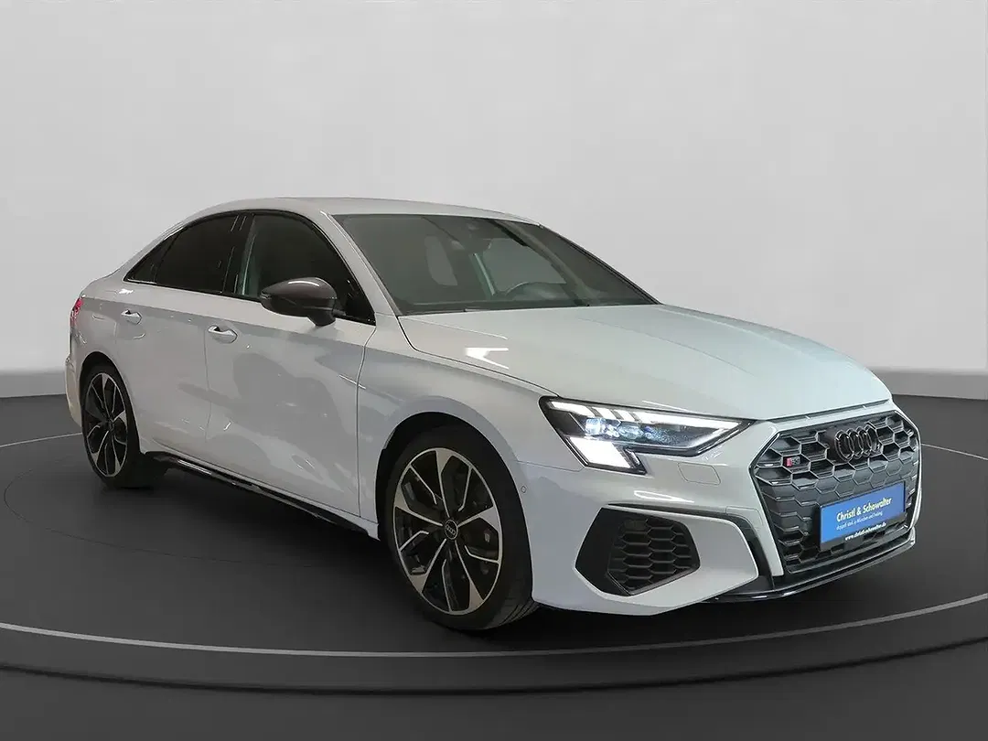 Audi S3 TFSI S tronic Matrix LED - Thumbnail 6
