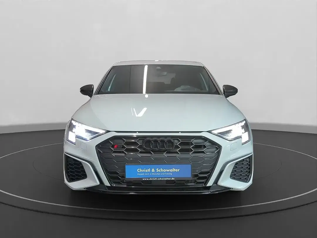 Audi S3 TFSI S tronic Matrix LED - Thumbnail 7