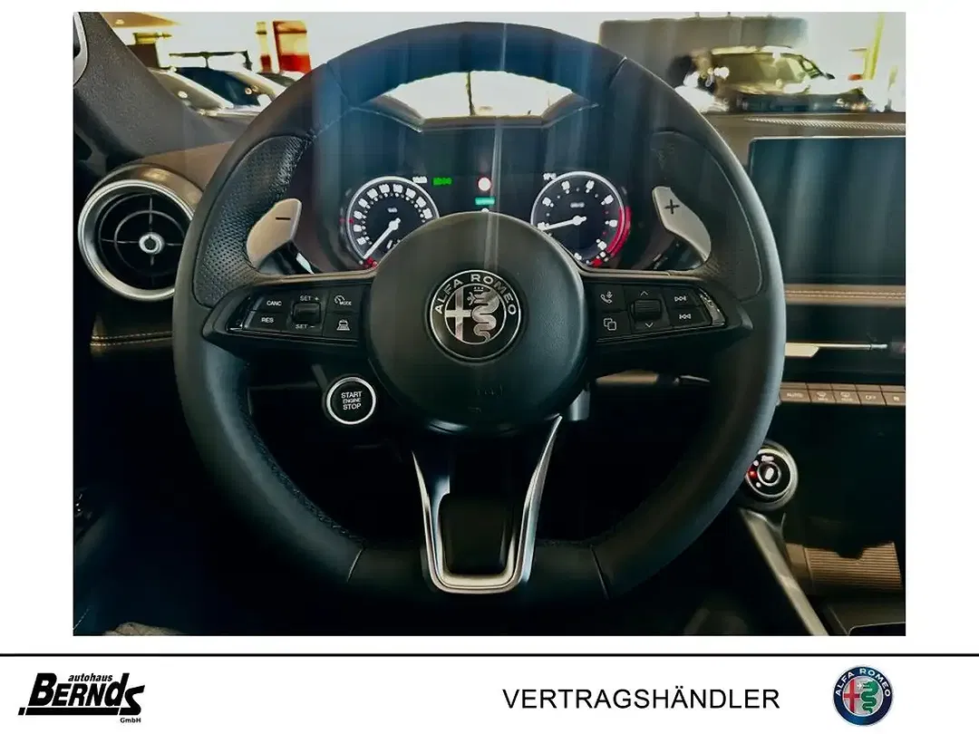 Alfa Romeo Tonale 1.5 VGT Hybrid Veloce - Thumbnail 9