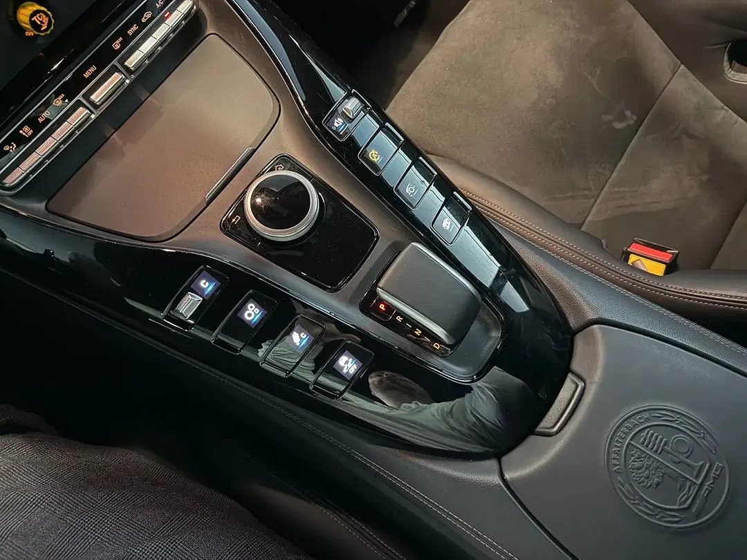 Mercedes-Benz AMG GT - Thumbnail 14
