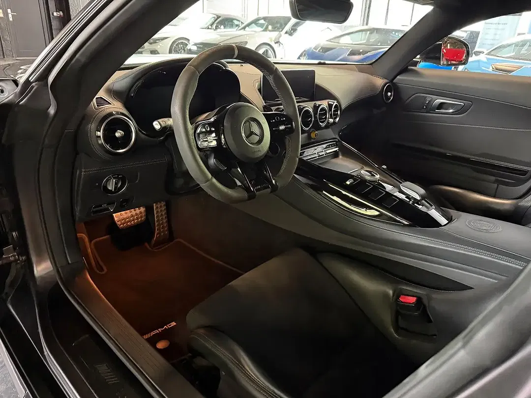 Mercedes-Benz AMG GT - Thumbnail 9