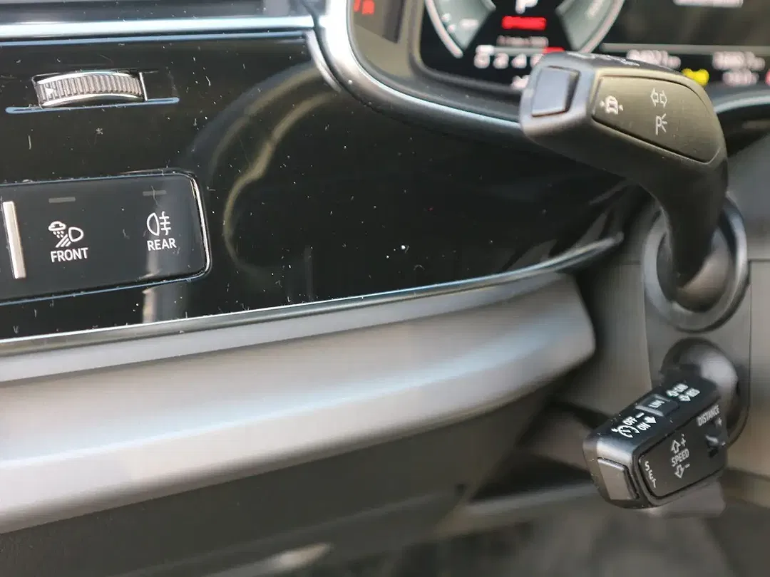 Audi Q7 55 TFSI e quattro Matrix LED S line - Thumbnail 10