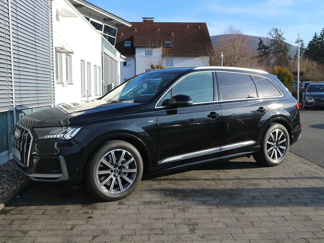 Audi Q7 55 TFSI e quattro Matrix LED S line - Thumbnail 5