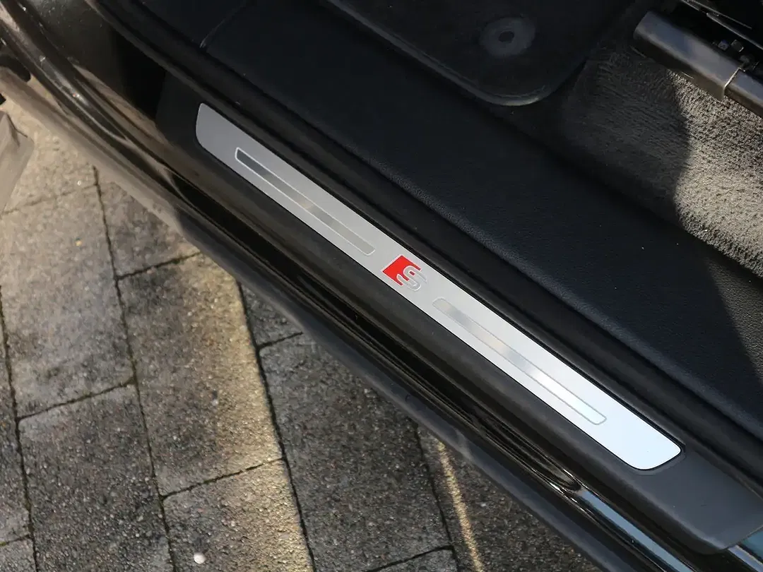 Audi Q7 55 TFSI e quattro Matrix LED S line - Thumbnail 9