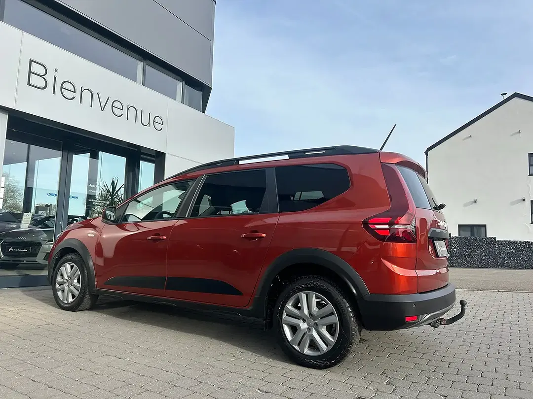 Dacia Jogger TCe - foto 15