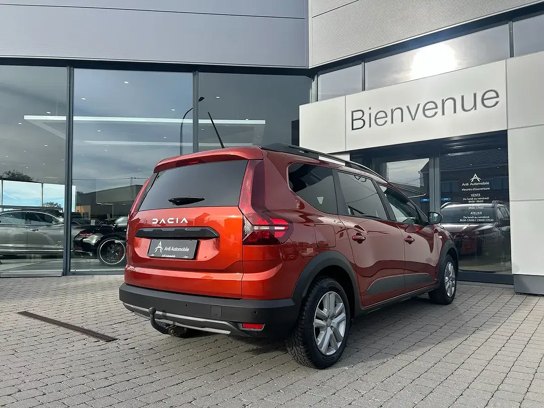 Dacia Jogger TCe - Thumbnail 4