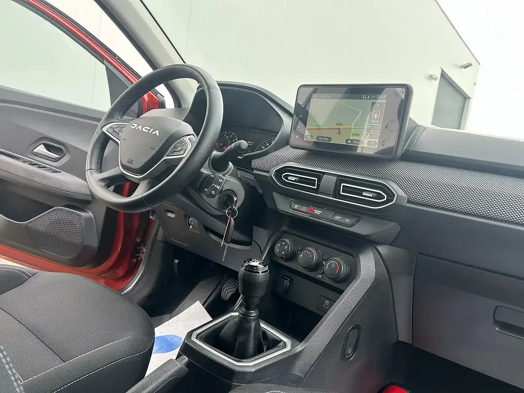 Dacia Jogger TCe - Thumbnail 9