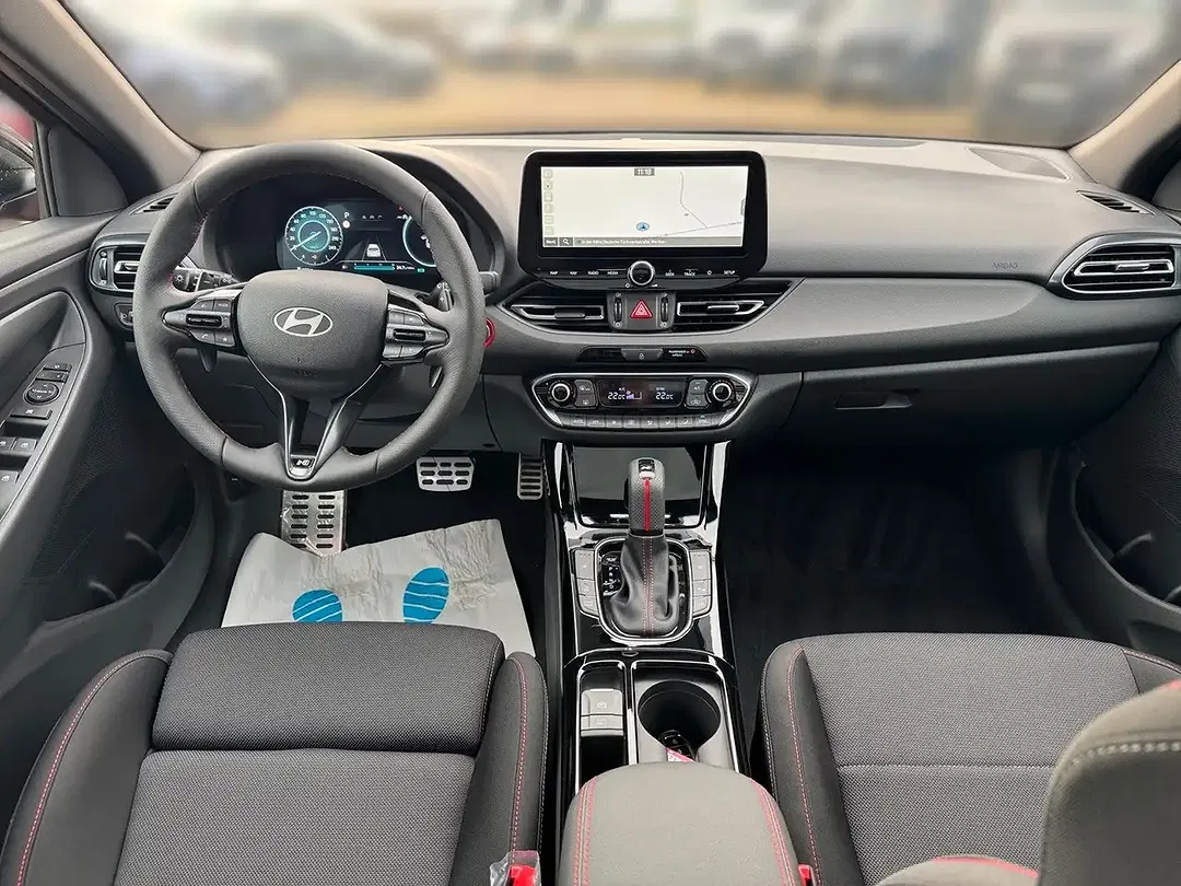 Hyundai i30 1.5 T-GDI MHEV DCT N Line - Thumbnail 11