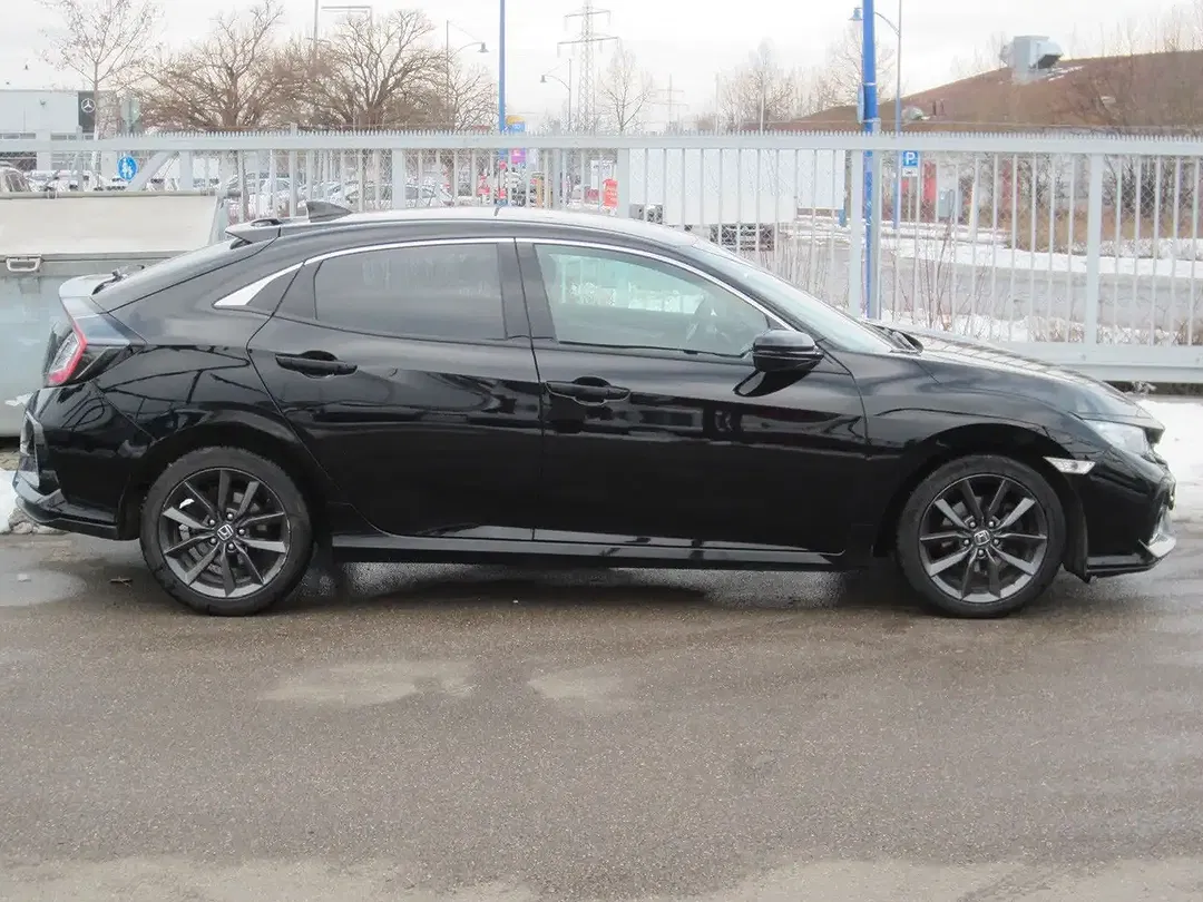 Honda Civic Elegance - Thumbnail 11