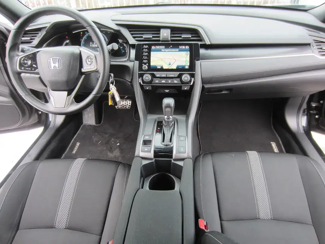 Honda Civic Elegance - Thumbnail 3