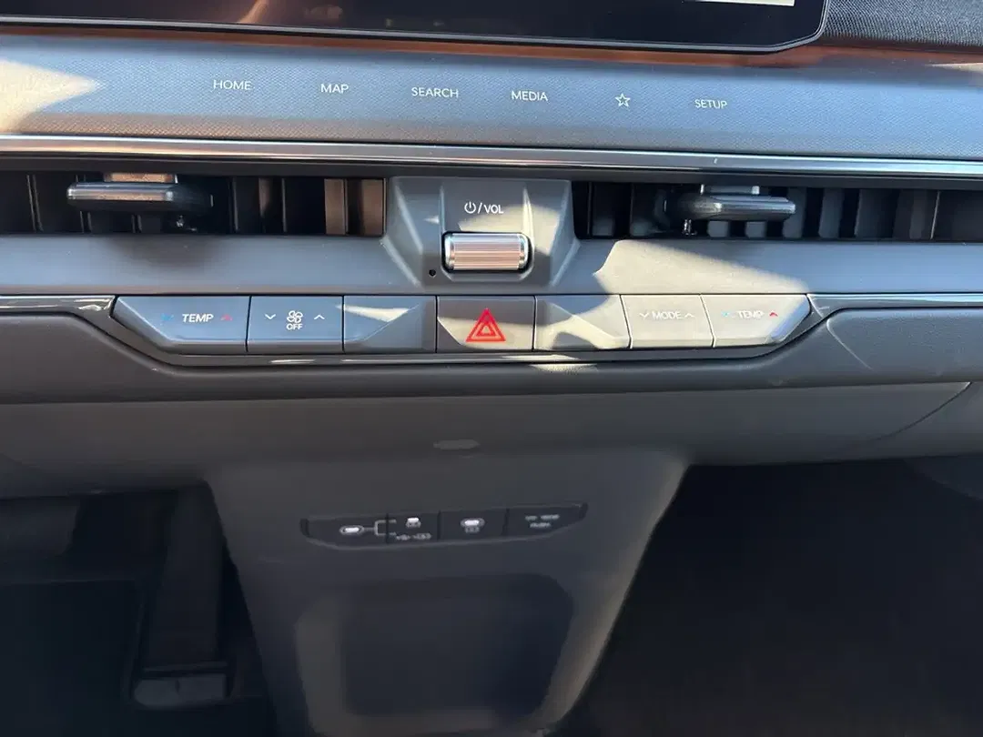 Kia EV9 4WD - foto 15