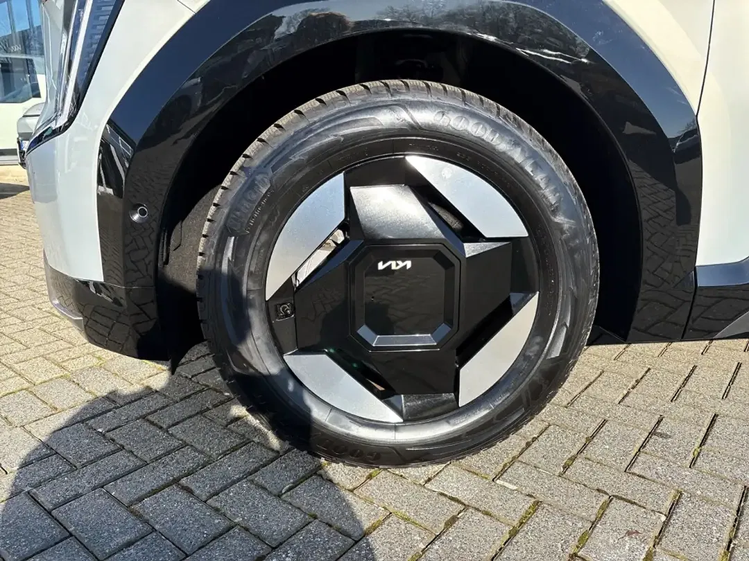 Kia EV9 4WD - Thumbnail 6