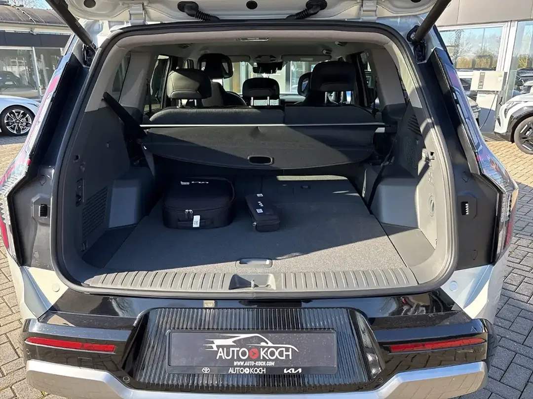 Kia EV9 4WD - Thumbnail 7