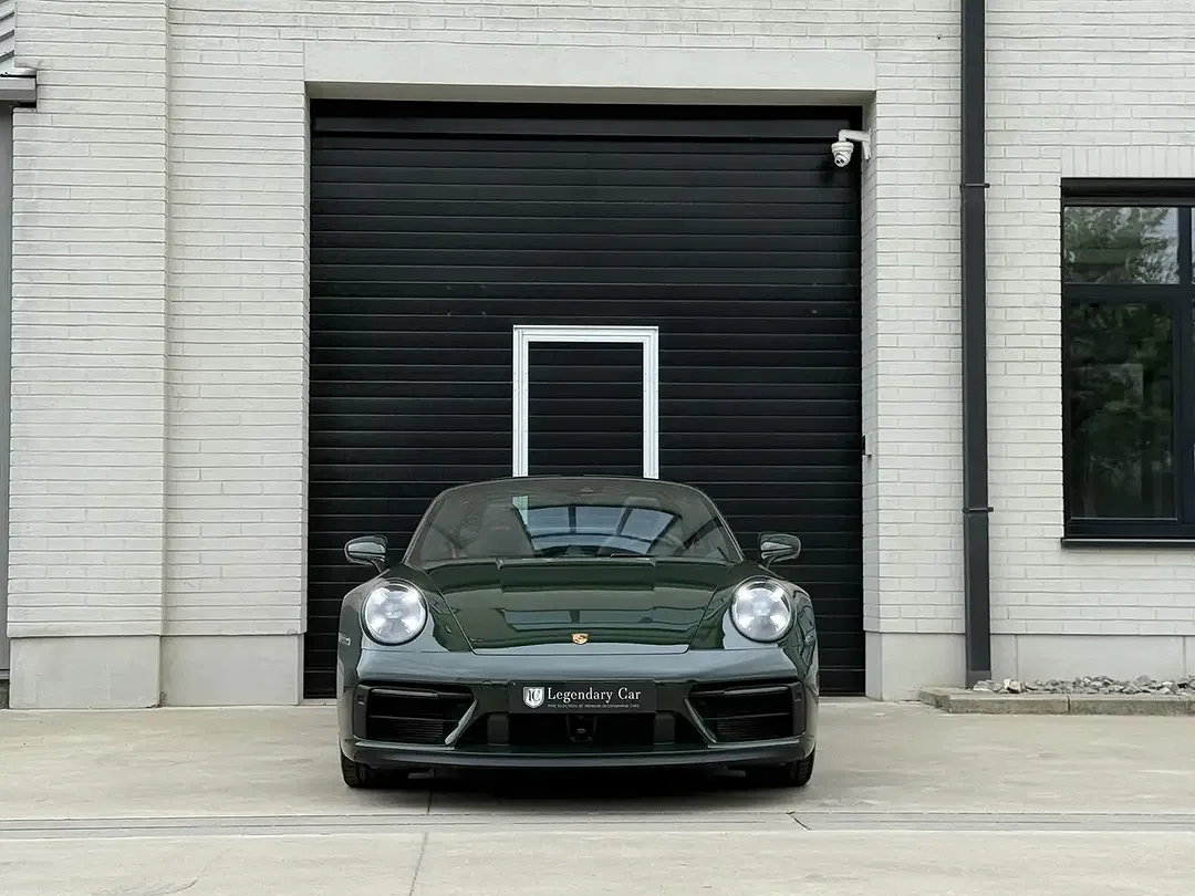 Porsche 911 Targa 4 GTS - Thumbnail 3