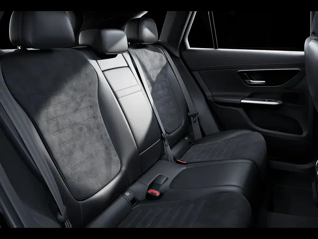 Mercedes-Benz GLC 300 4MATIC AMG MBUX - Thumbnail 11