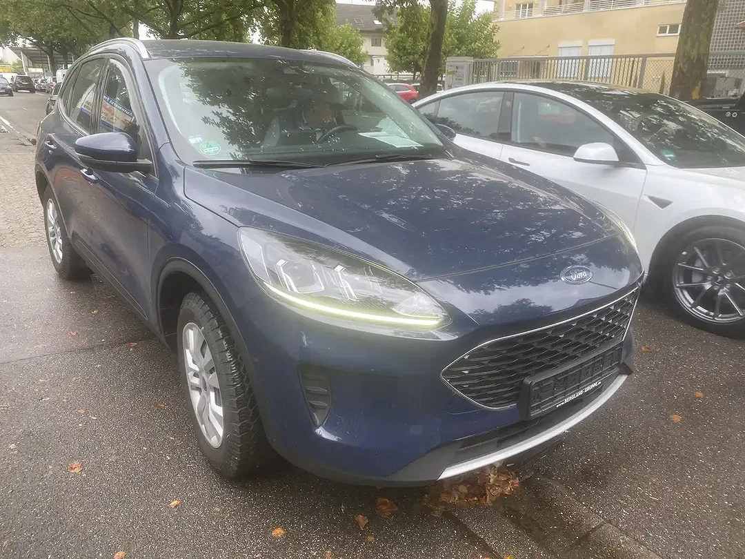 Ford Kuga Trend - Afbeelding 1