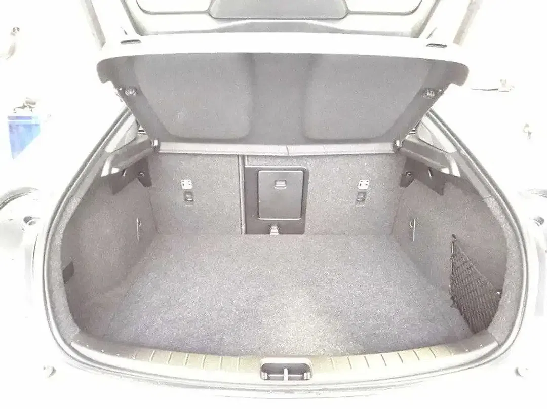 Polestar 2 Standard Range - Thumbnail 5