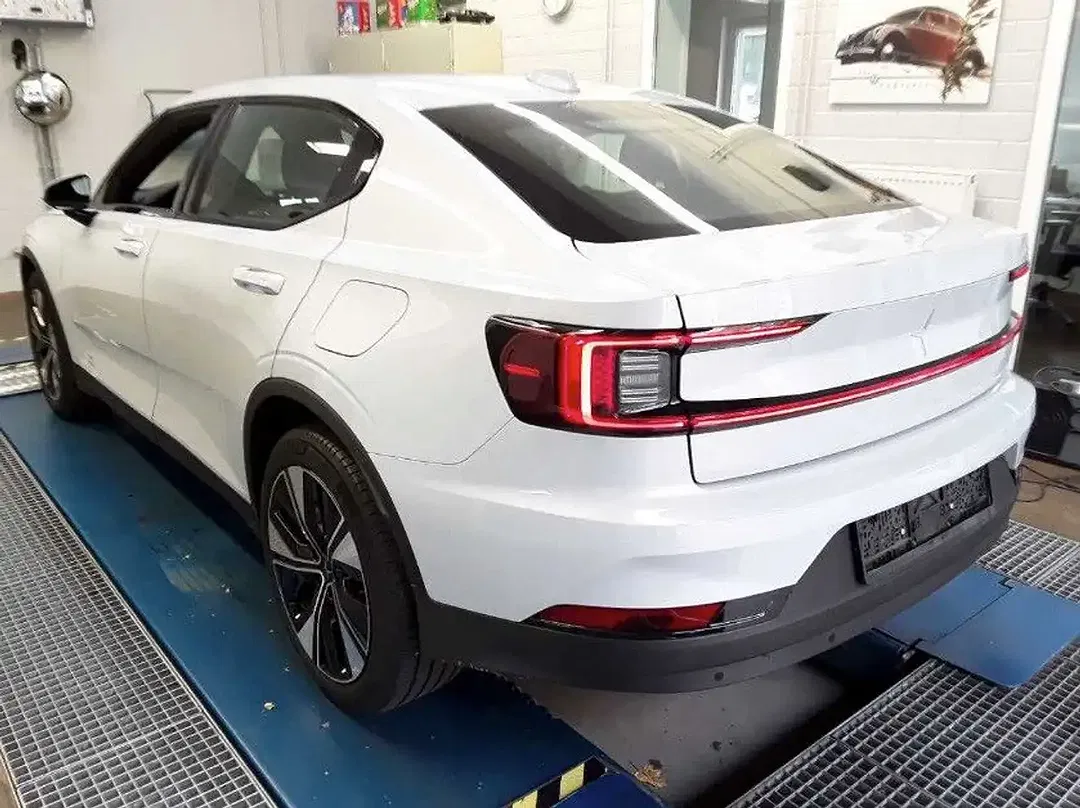 Polestar 2 Standard Range - Thumbnail 8