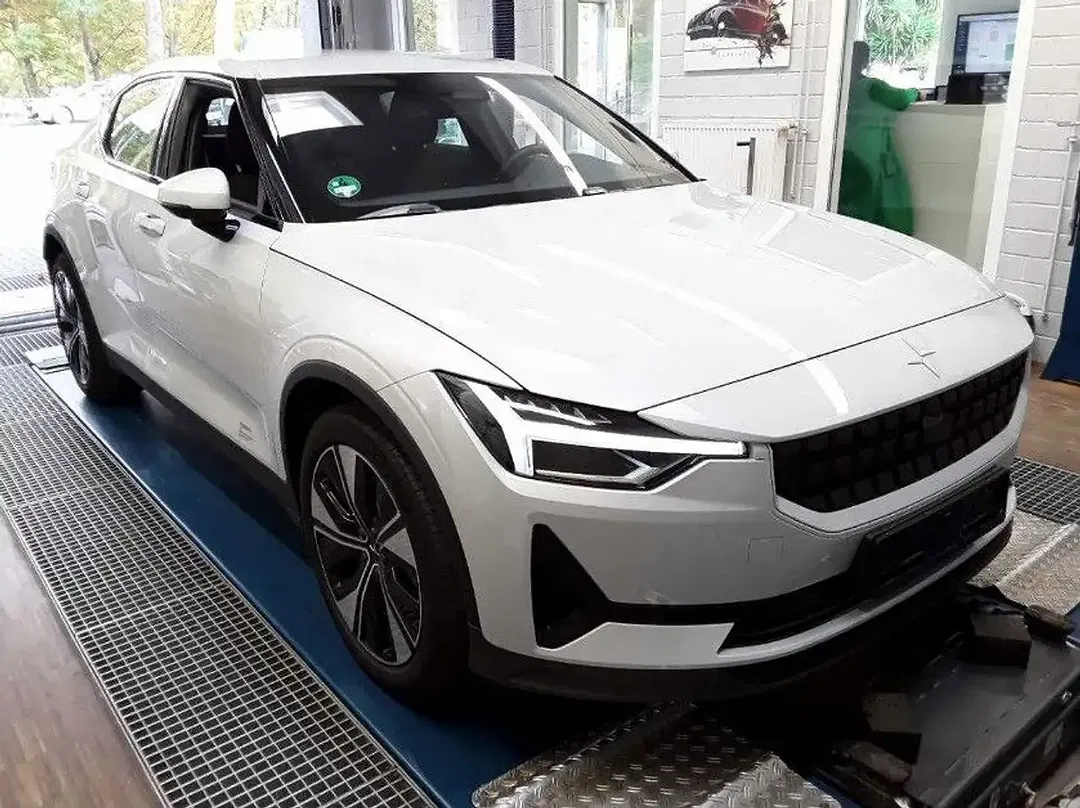 Polestar 2 Standard Range - Thumbnail 9