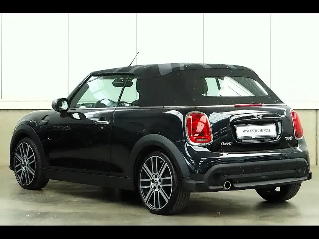 MINI Cooper Cabrio - Thumbnail 11