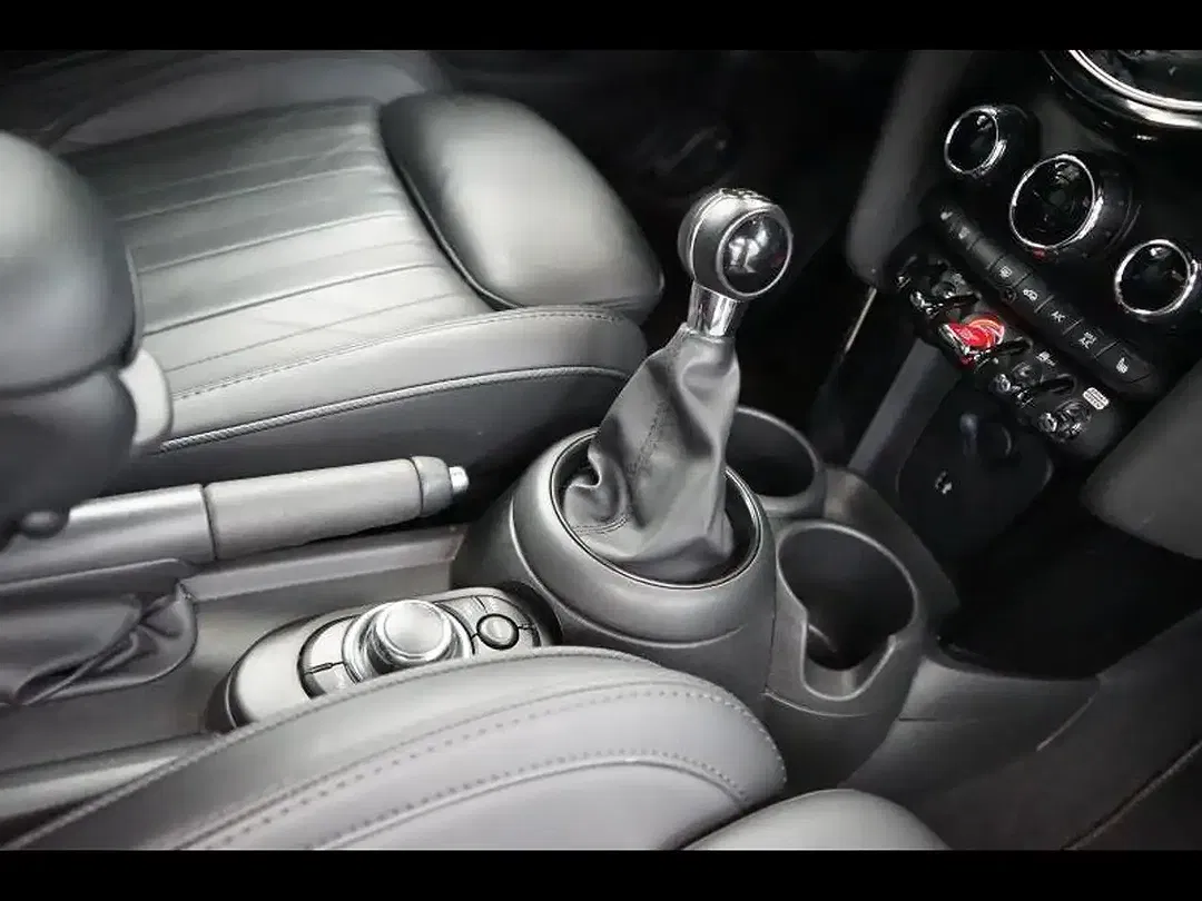 MINI Cooper Cabrio - Thumbnail 14