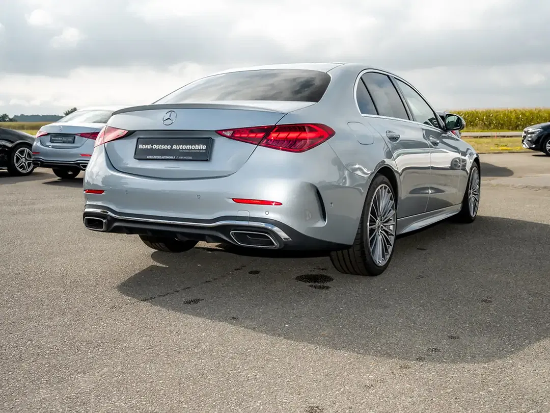 Mercedes-Benz C 180 AMG Edition - Thumbnail 6