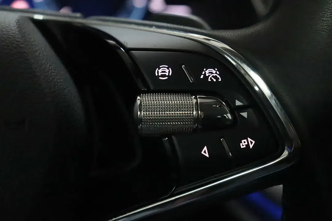 Skoda Octavia DSG Combi Style - Thumbnail 13