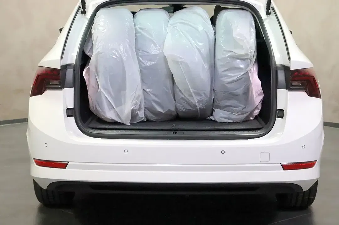 Skoda Octavia DSG Combi Style - Thumbnail 9