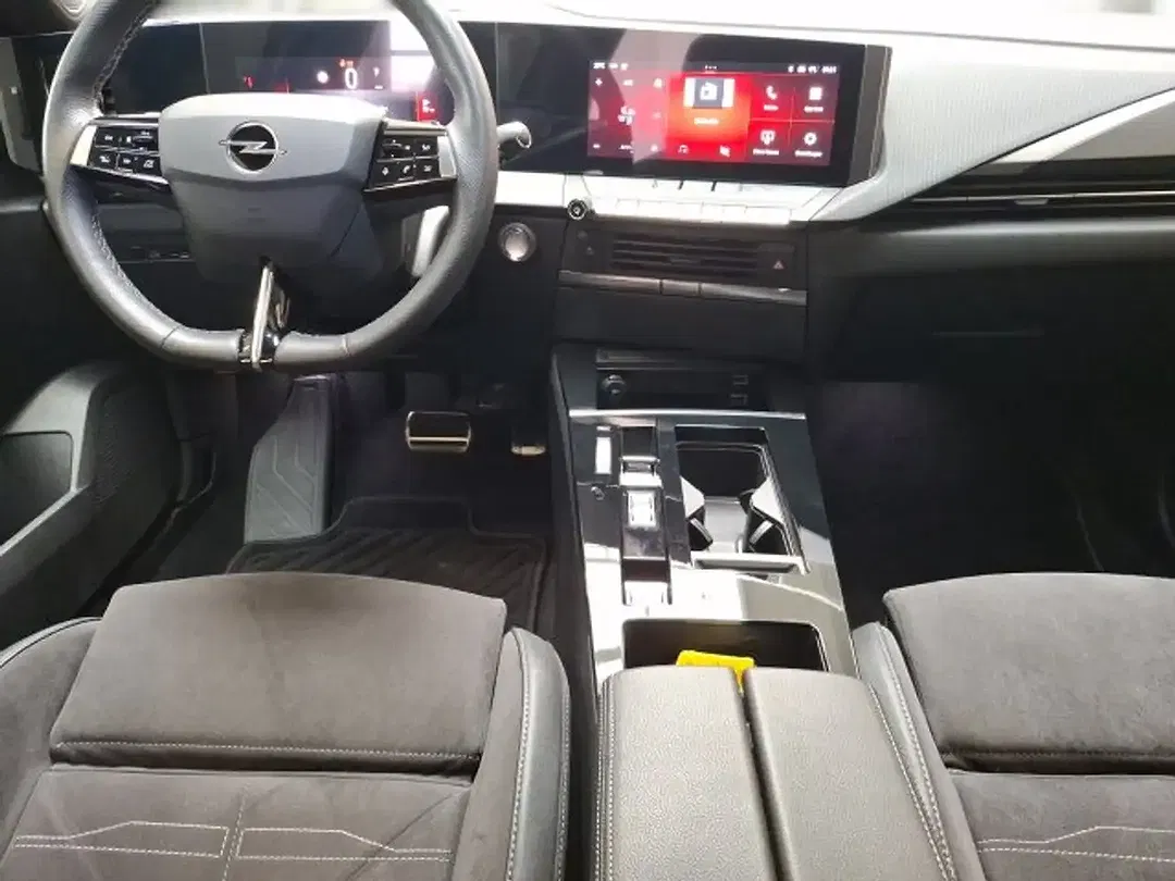 Opel Astra 1.2 AUT Ultimate - Thumbnail 11