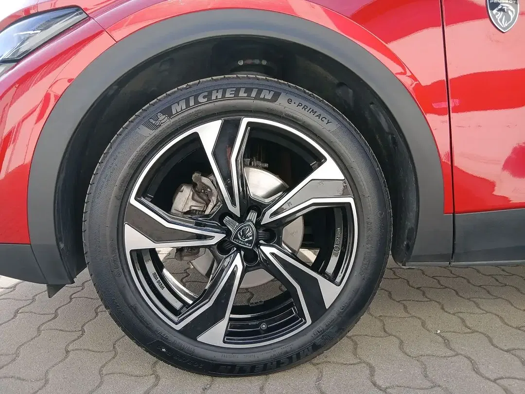 Peugeot 408 130 PureTech EAT8 GT - Thumbnail 8