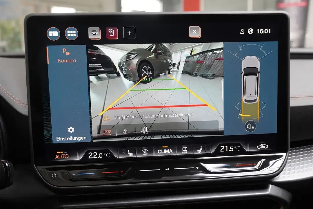 CUPRA Leon 2.0 TSI DSG 4Drive Sportstourer - Thumbnail 14
