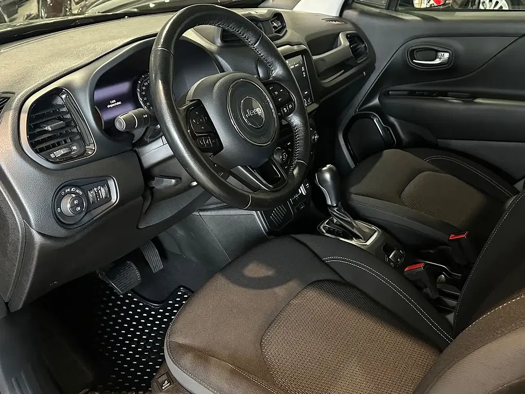 Jeep Renegade Limited - Thumbnail 14