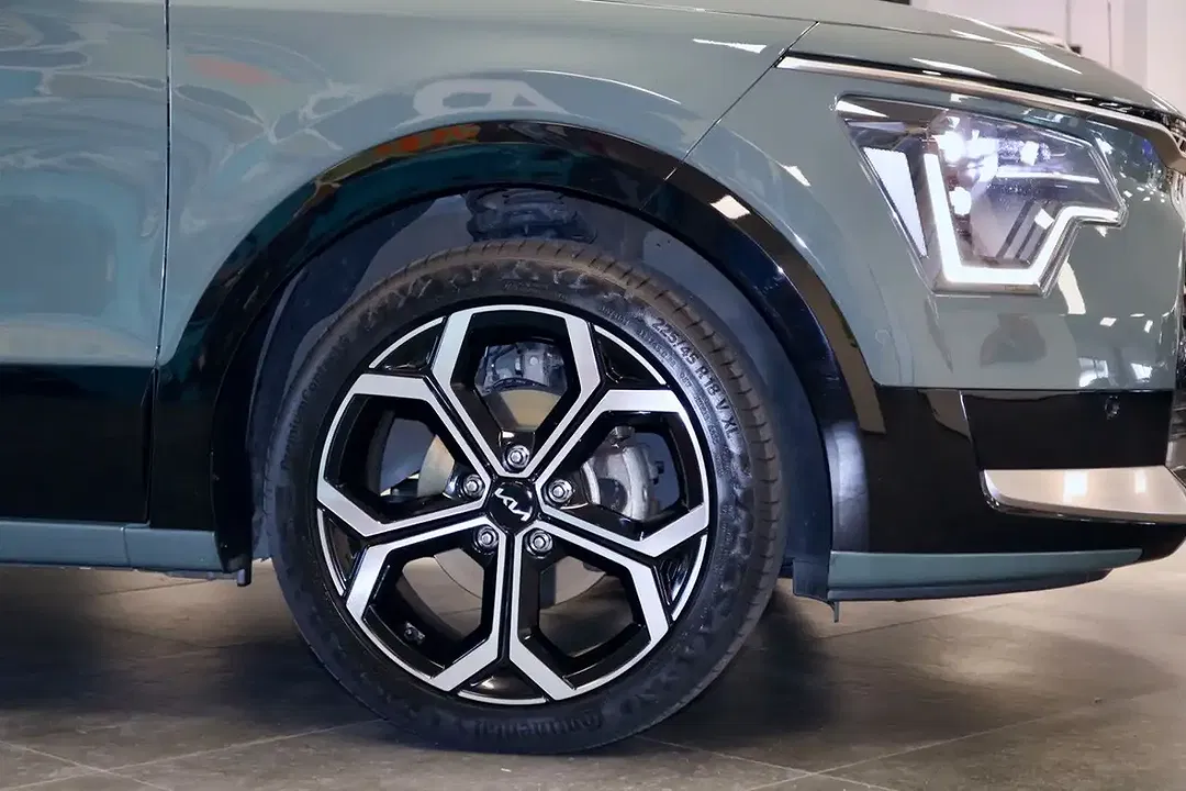 Kia Niro Spirit - Thumbnail 3
