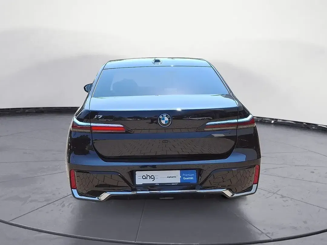 BMW i7 eDrive M Sport - Thumbnail 5