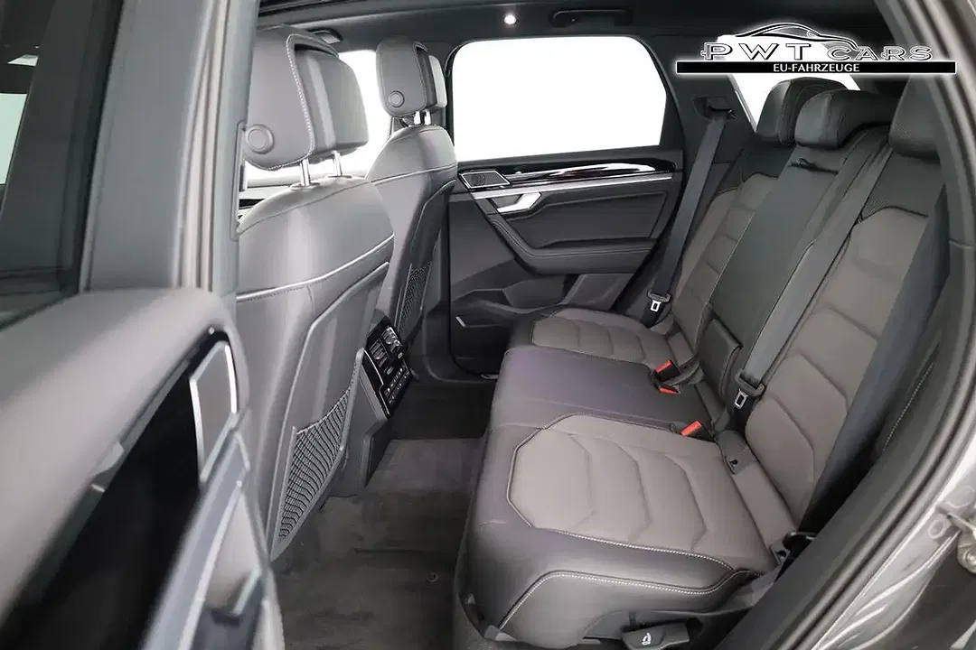 Volkswagen Touareg 3.0 V6 TDI 4Motion R-Line Edition - Thumbnail 12