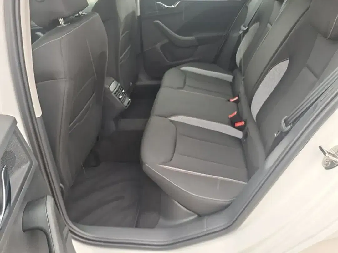 Skoda Scala 1.0 TSI DSG Selection - Thumbnail 13