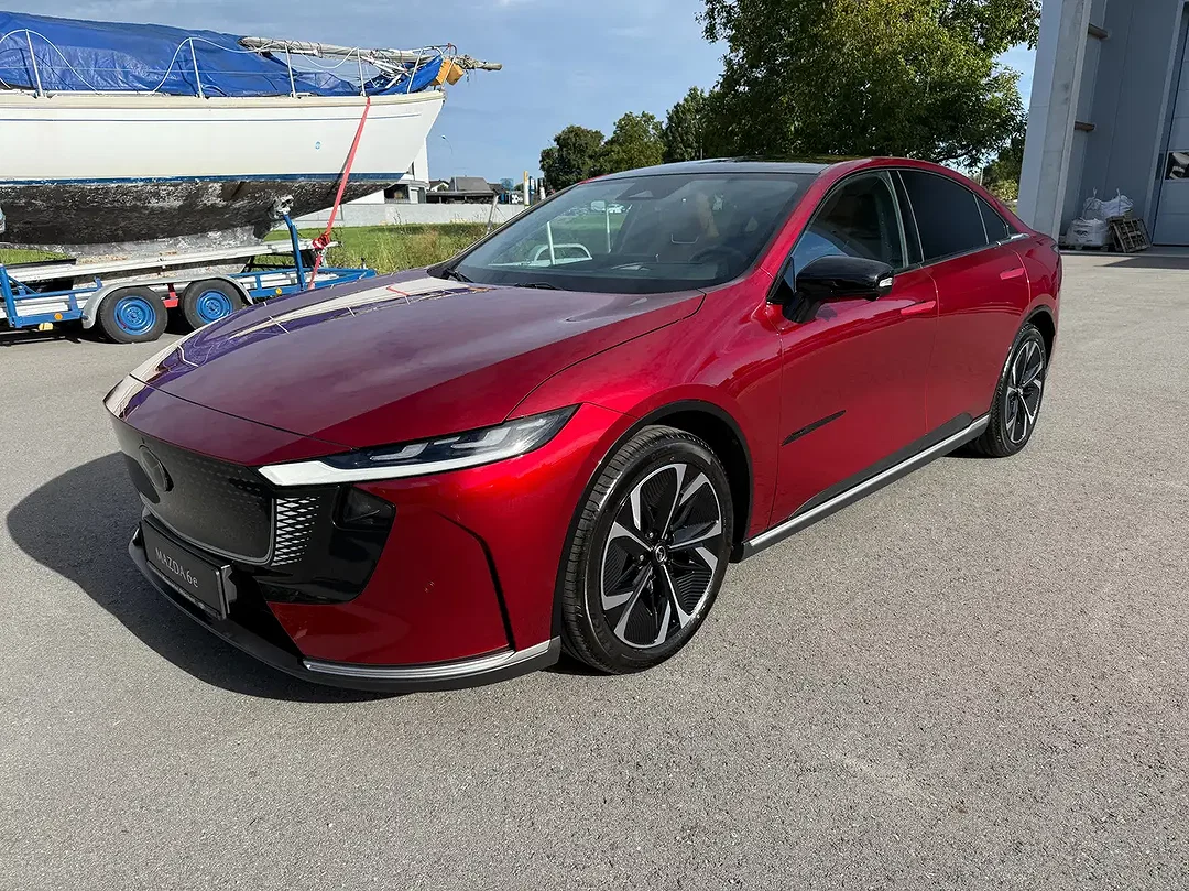 Mazda 6e Takumi Plus - Afbeelding 1