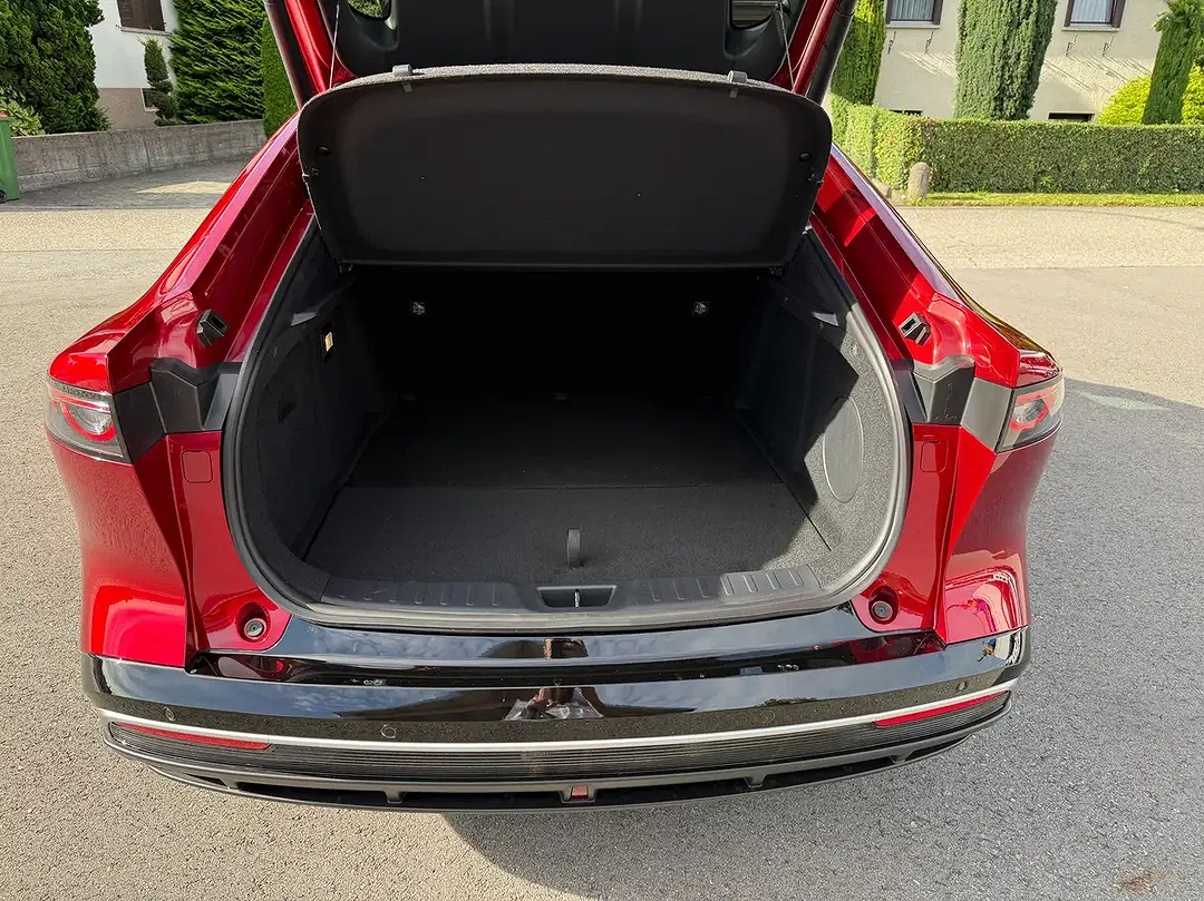 Mazda 6e Takumi Plus - Thumbnail 10