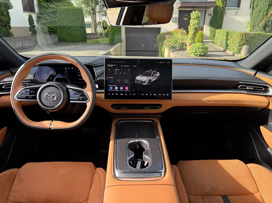 Mazda 6e Takumi Plus - Thumbnail 11