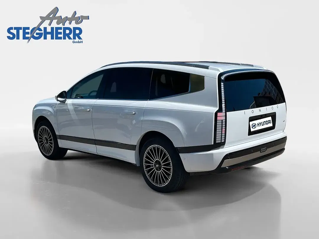 Hyundai IONIQ 9 4WD UNIQ - Thumbnail 3