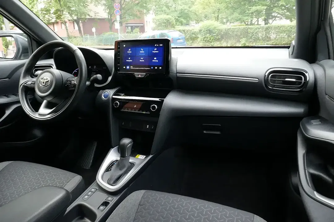Toyota Yaris Cross Hybrid Team Deutschland - Thumbnail 10